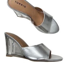 Torrid Silver Faux Leather Wedge Mules Womens Heels 6WW Acrylic Clear Peep Toe